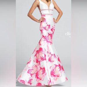 ELLIE WILDE Mon Cheri Pageant/Prom Gown